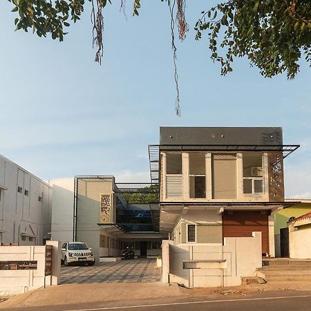 Oyo Green Hills Villa Kuttālam 外观 照片