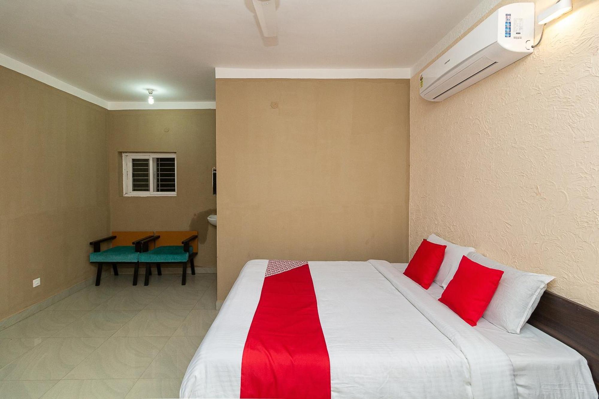 Oyo Green Hills Villa Kuttālam 外观 照片