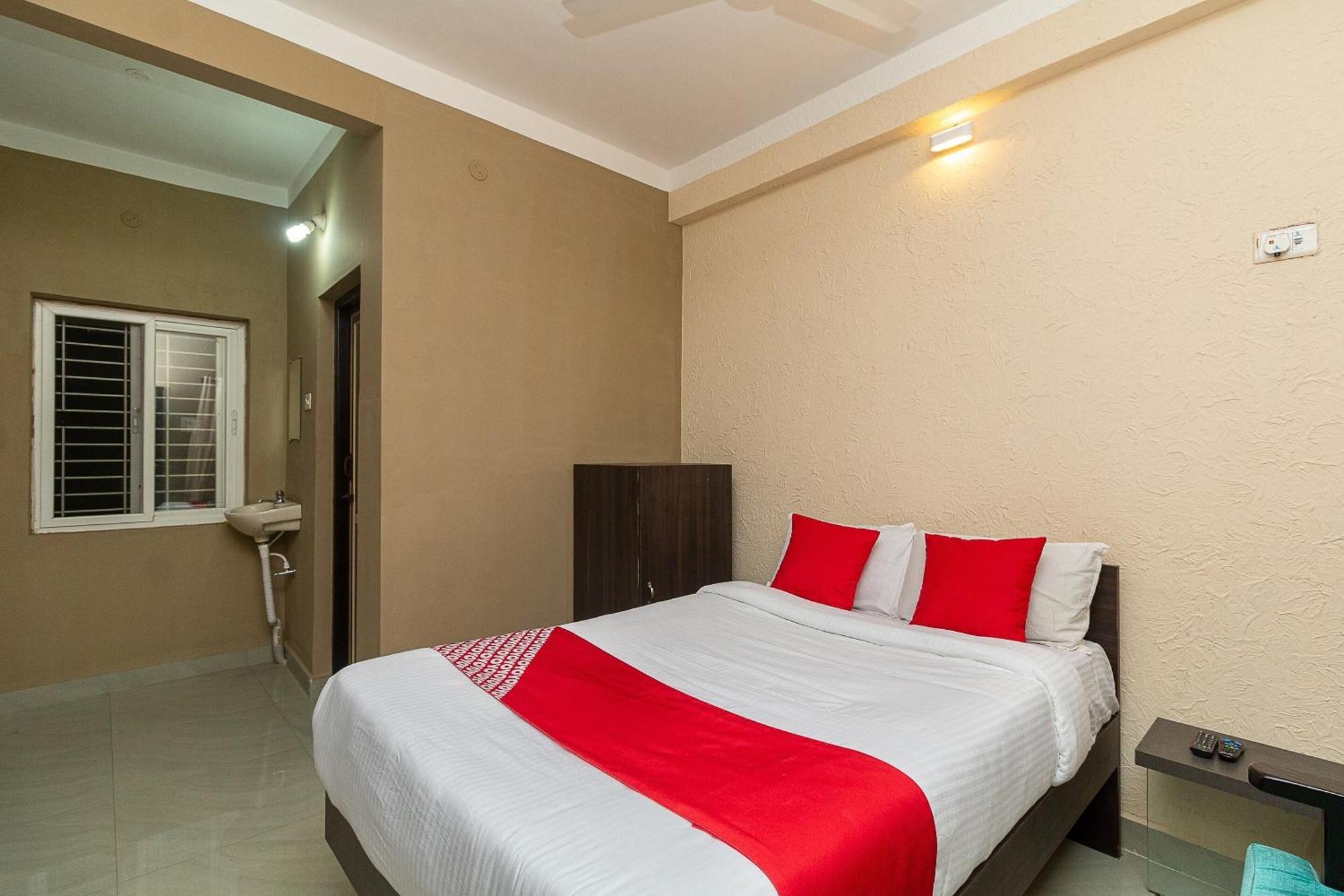Oyo Green Hills Villa Kuttālam 外观 照片