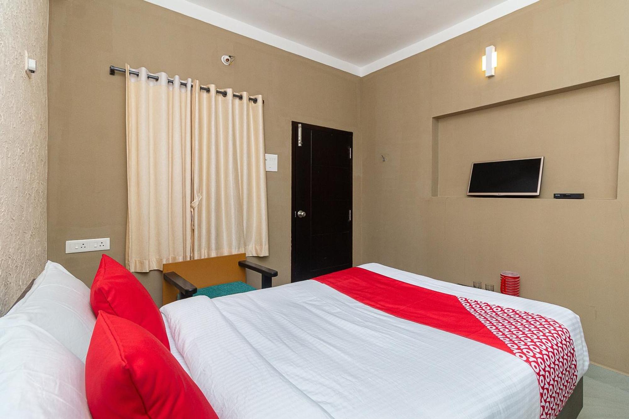 Oyo Green Hills Villa Kuttālam 外观 照片