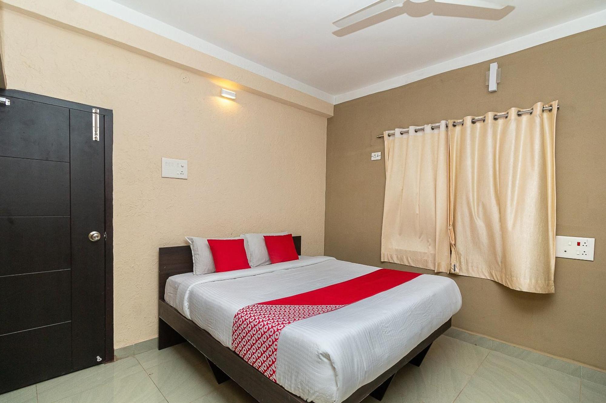 Oyo Green Hills Villa Kuttālam 外观 照片