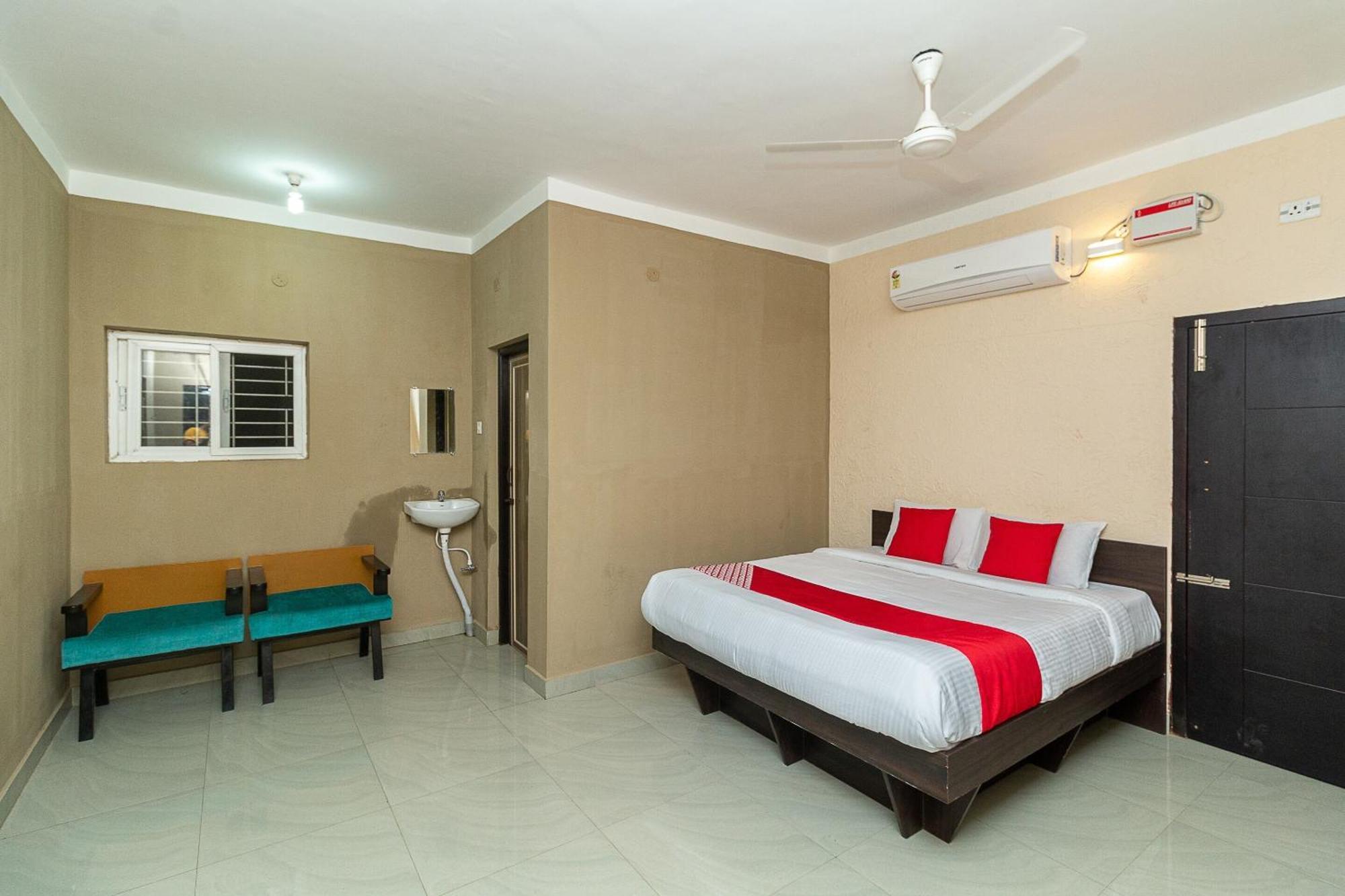 Oyo Green Hills Villa Kuttālam 外观 照片
