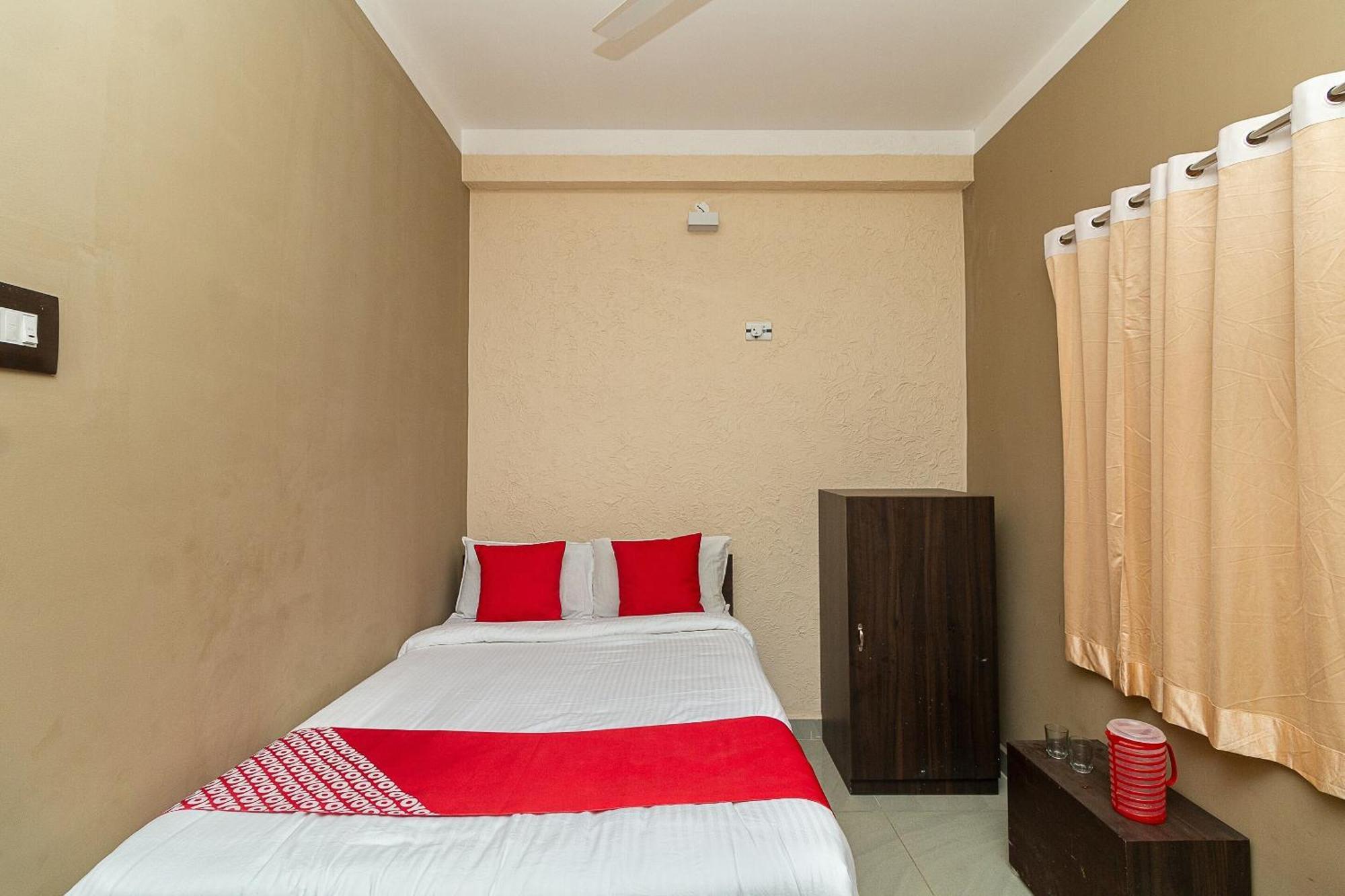 Oyo Green Hills Villa Kuttālam 外观 照片